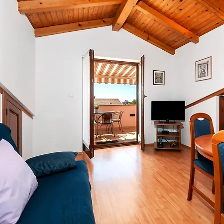 Apartment Lea