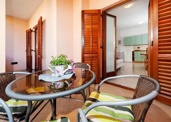 아파트 Lea 로비니