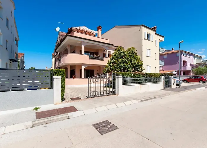 아파트 Lea 로비니