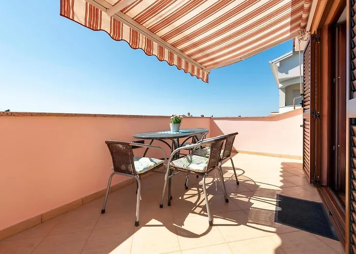 Lea 아파트 로비니