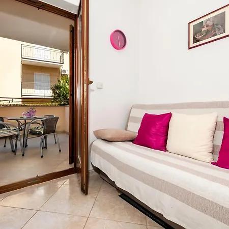 Lea Apartman